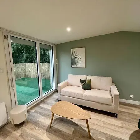 *casa Iguazu* アパート ショレ